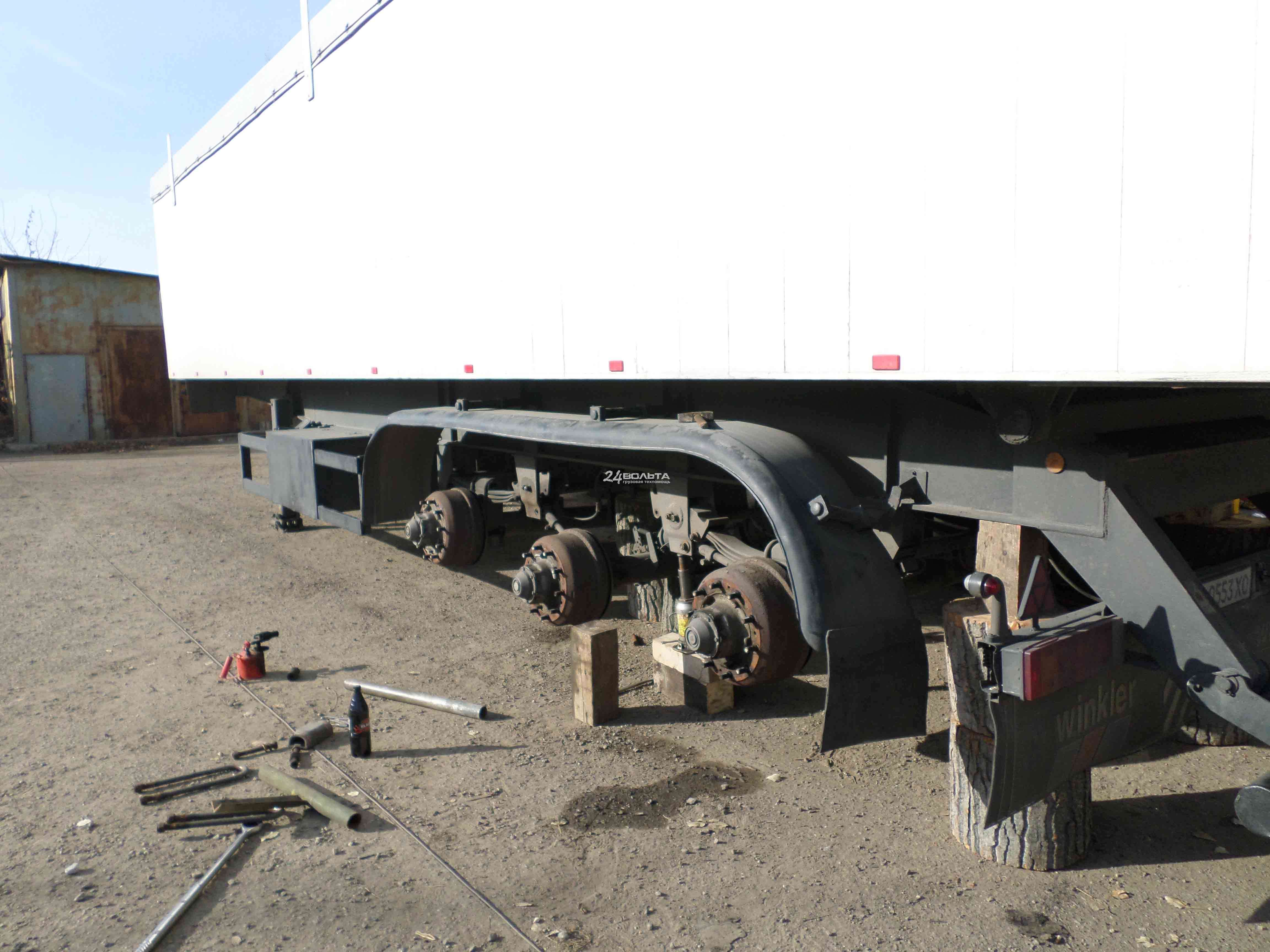 Выездной ремонт полуприцепов